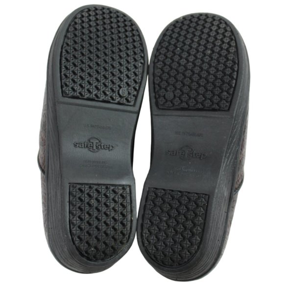 Safe T Step Comfort Clog Gretchen Paisley Swirl Embossed Non-Marking Sole - Picture 5 of 7